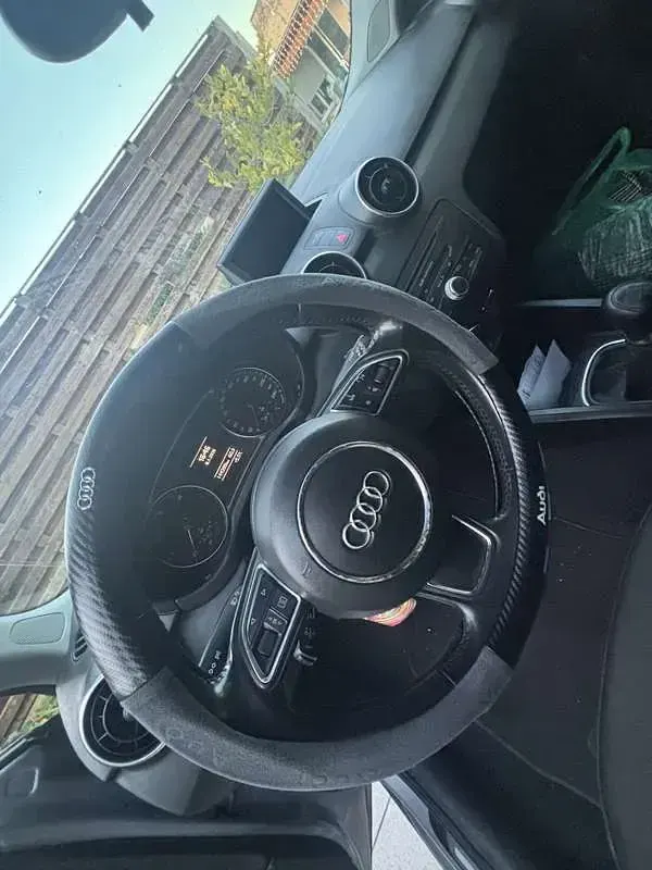 Usata Audi A1 Sportback Admired 90 CV (66 kW) 2014 Utilitaria
