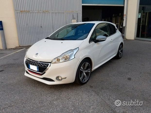 Bianco Usata 2014 Peugeot 208 GTi Utilitaria | 12.900 € - Immagine 1/4