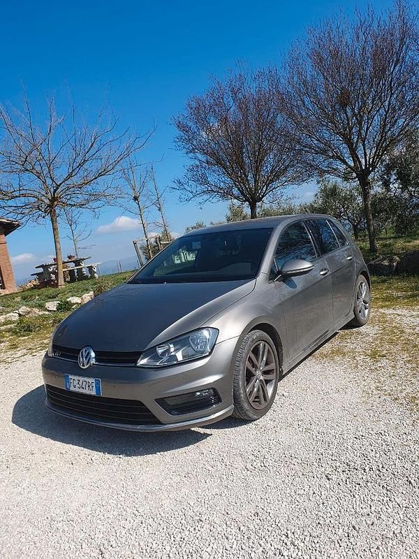 Usata VW Golf VII R-line 110 CV (80 kW) 2016 Grigio Berlina
