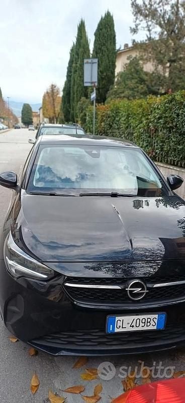 Nero Usata 2022 Opel Corsa Edition Tre volumi | 12.500 € (Buon prezzo) - Immagine 1/4