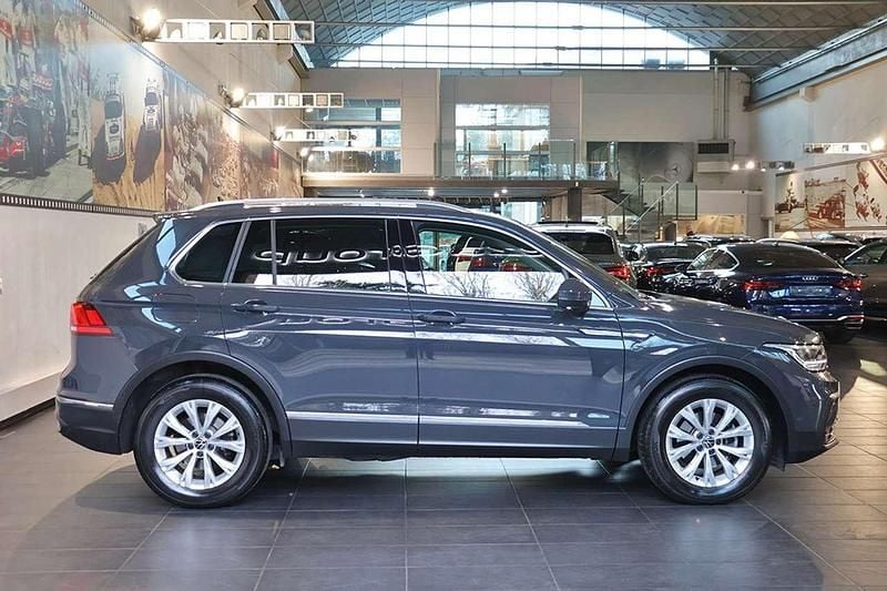 Usata VW Tiguan Life 150 CV (110 kW) 2022 Grigio SUV