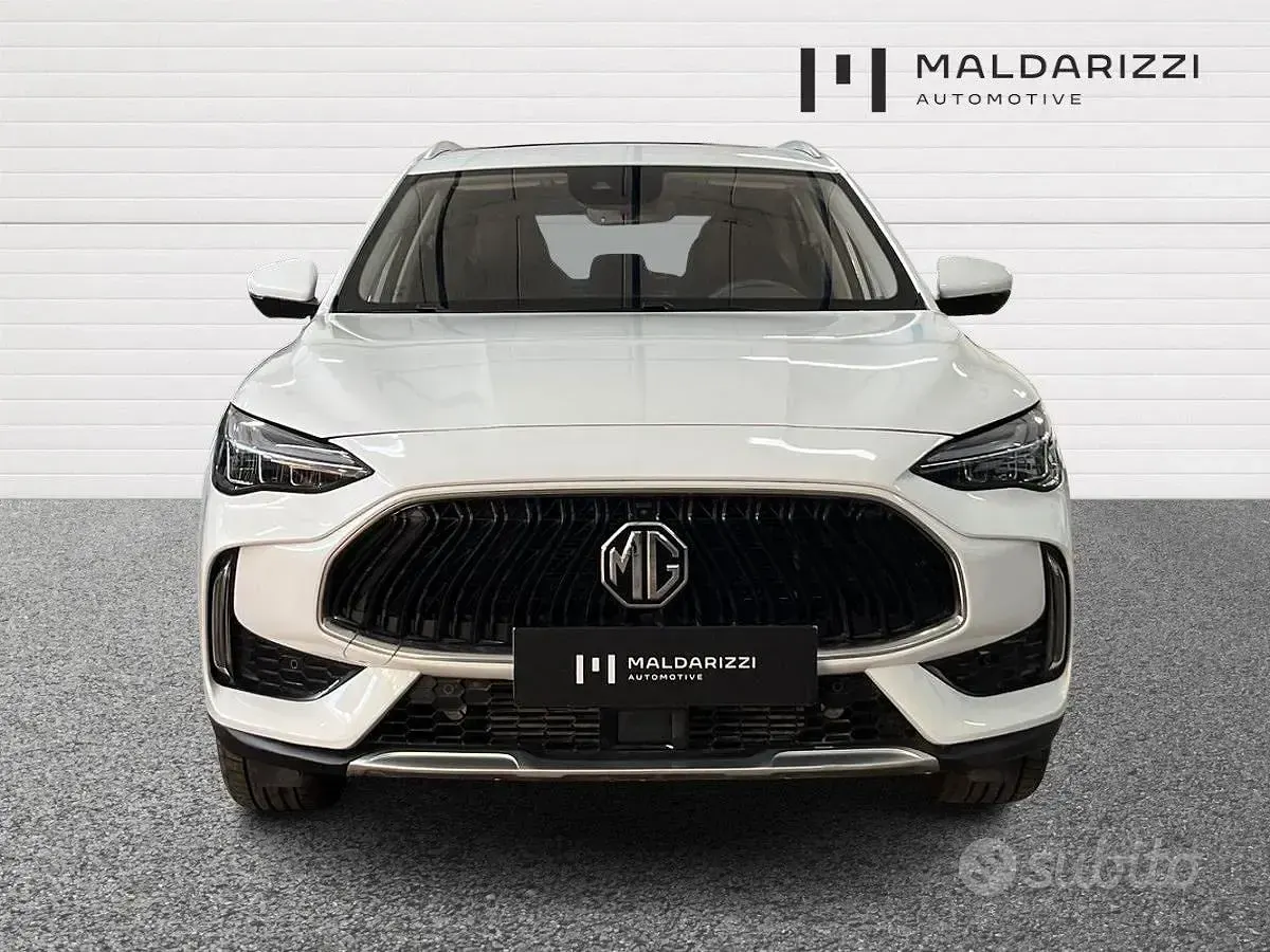 Usata MG HS Luxury 162 CV (119 kW) 2024 Bianco SUV