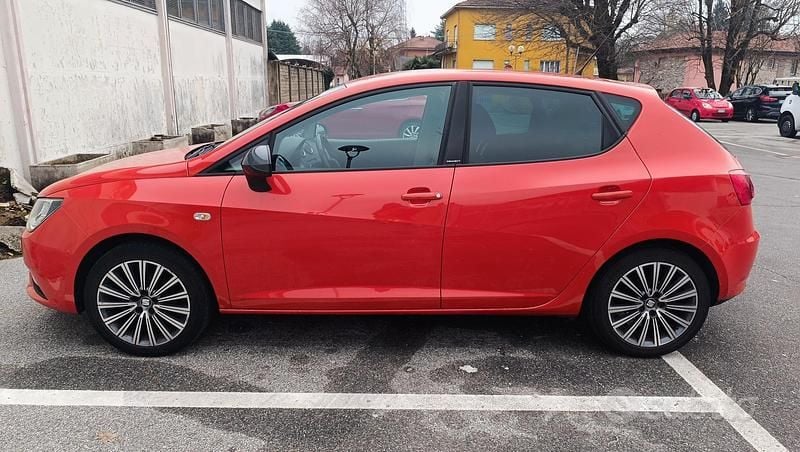 Second-hand Seat Ibiza CONNECT 75 CP (55 kW) 2016 Roșu Berlinǎ