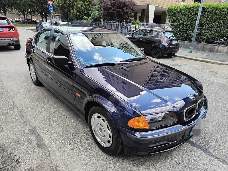 Usata BMW 320 150 CV (110 kW) 1999 Blu Berlina