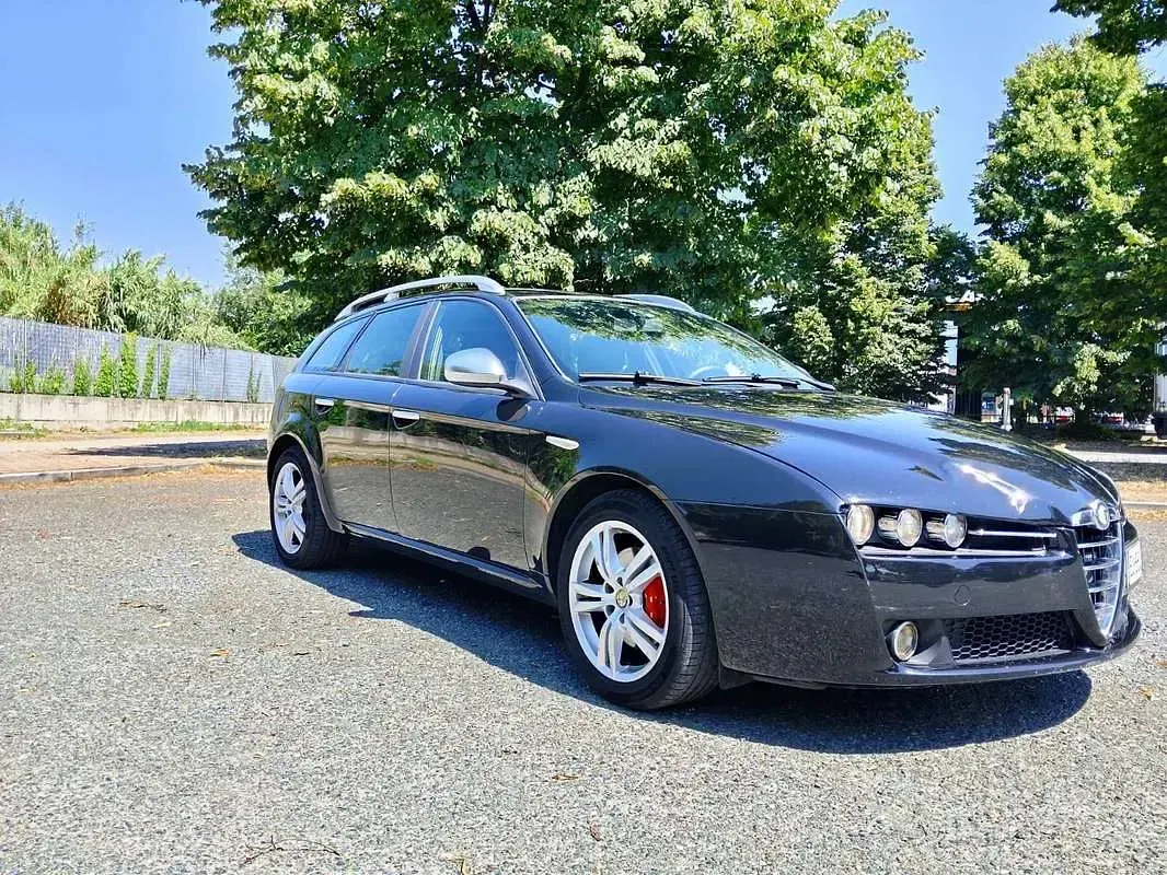 Usata Alfa Romeo 159 Progression 170 CV (125 kW) 2011 Nero Station wagon