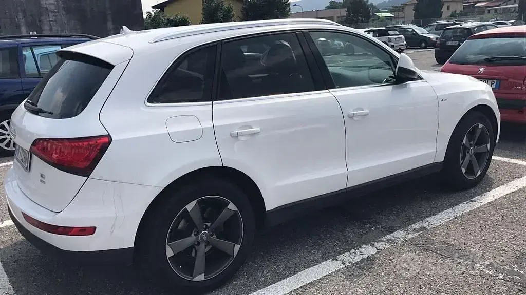 Usata Audi Q5 S-Line 150 CV (110 kW) 2014 Bianco SUV