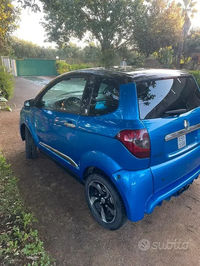 Usata Aixam City 2014 Blu Utilitaria