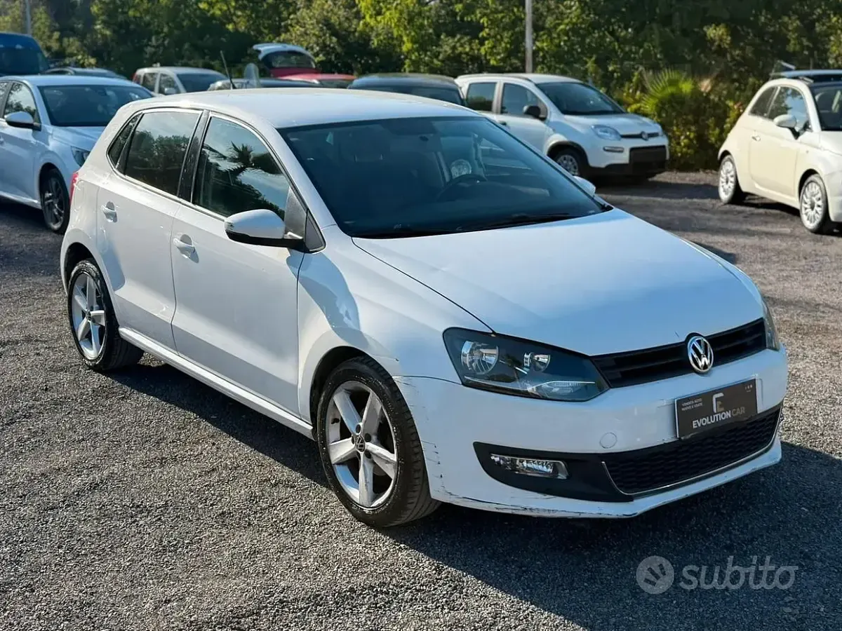Usata VW Polo 82 CV (60 kW) 2013 Bianco Utilitaria