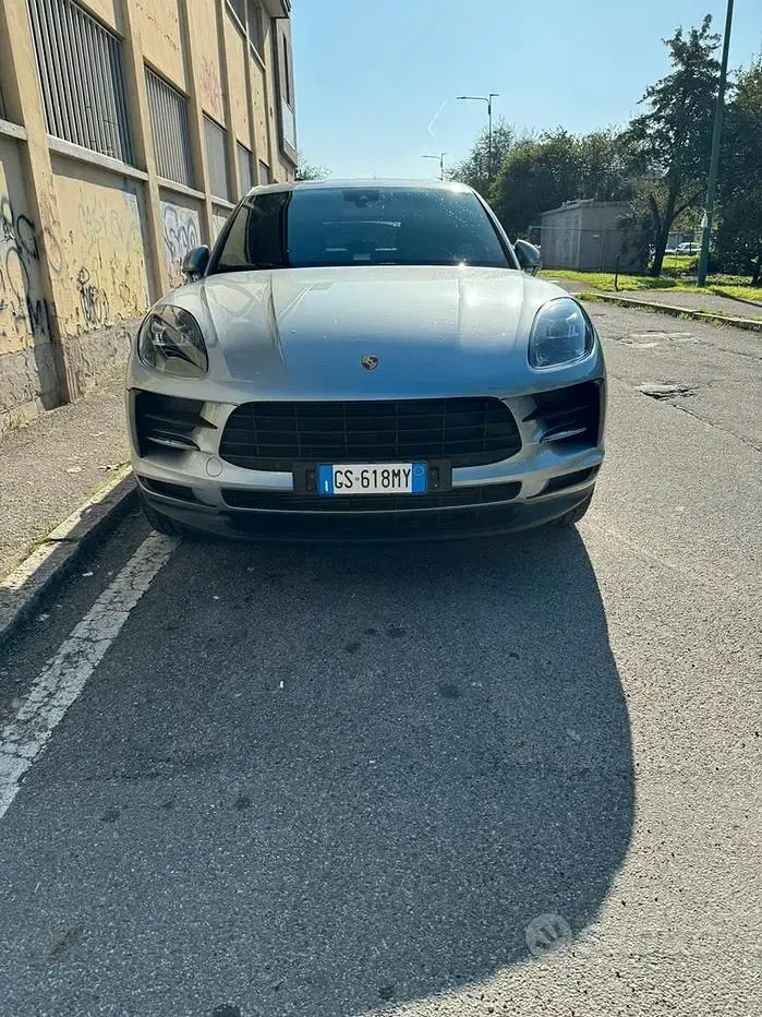 Usata Porsche Macan 245 CV (180 kW) 2019 Grigio SUV