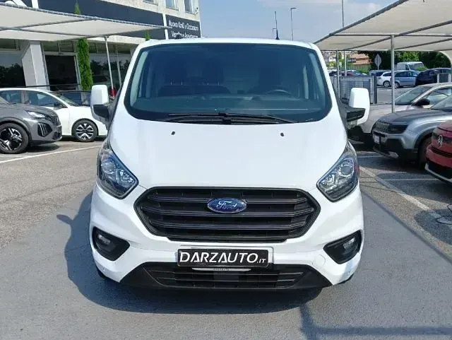 Usata Ford Transit Custom Trend 131 CV (96 kW) 2023 Bianco pastello Berlina