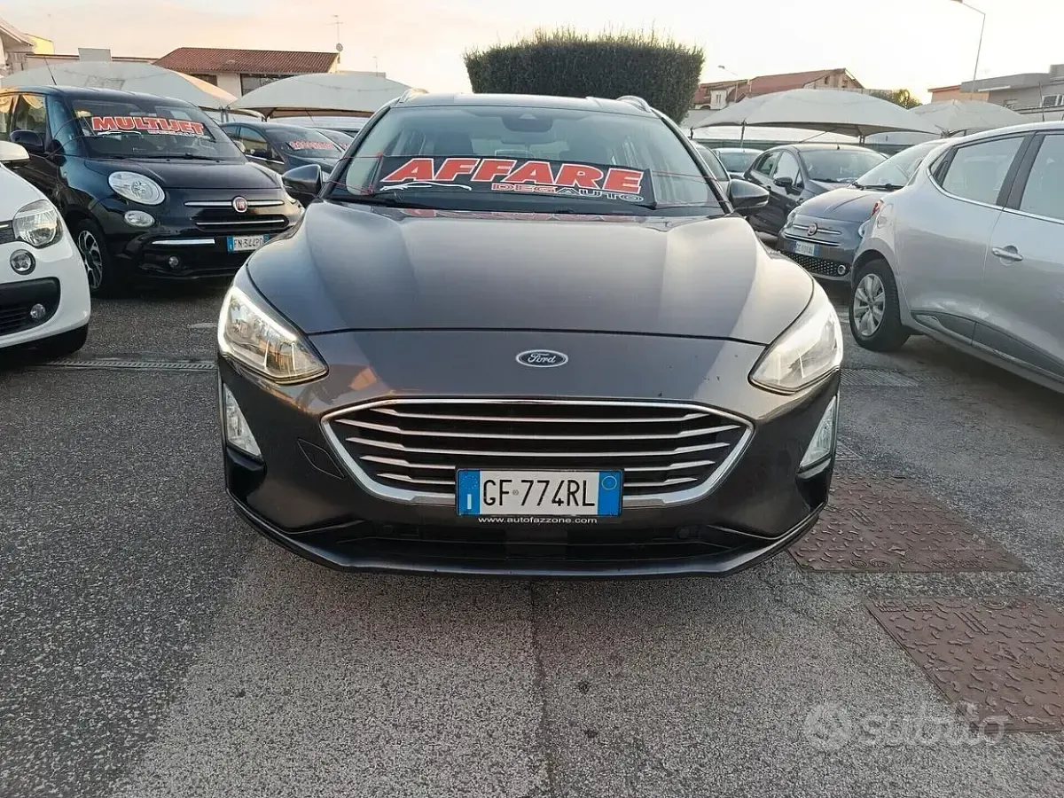 Usata Ford Focus Business Edition 120 CV (88 kW) 2021 Grigio Station wagon