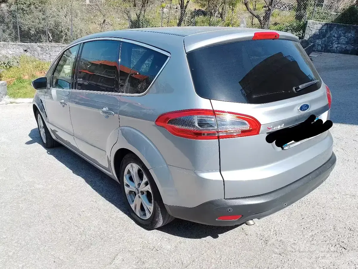 Usata Ford S-MAX S 163 CV (119 kW) 2011 Monovolume