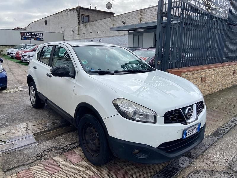 Usata Nissan Qashqai Visia 110 CV (80 kW) 2011 Bianco SUV