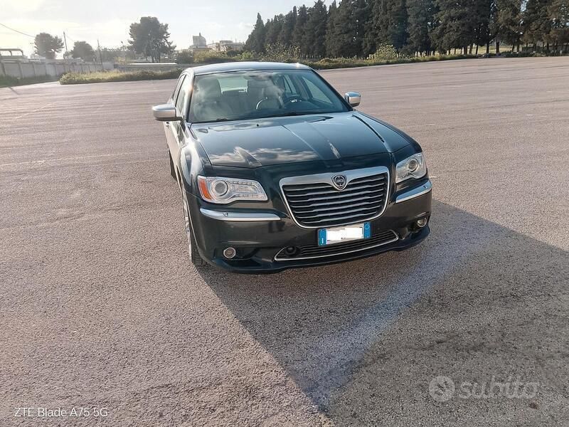 Usata 2014 Lancia Thema Tre volumi | 12.490 € (Molto cara) - Immagine 1/4
