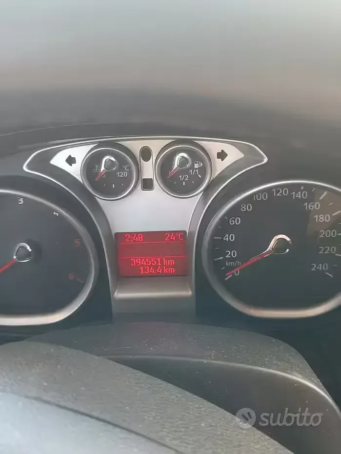 Usata Ford Focus 109 CV (80 kW) 2010 Berlina