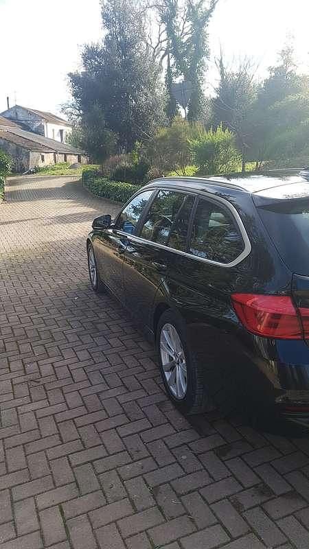 Usata BMW 316 Luxury Line 116 CV (85 kW) 2017 Nero Station wagon