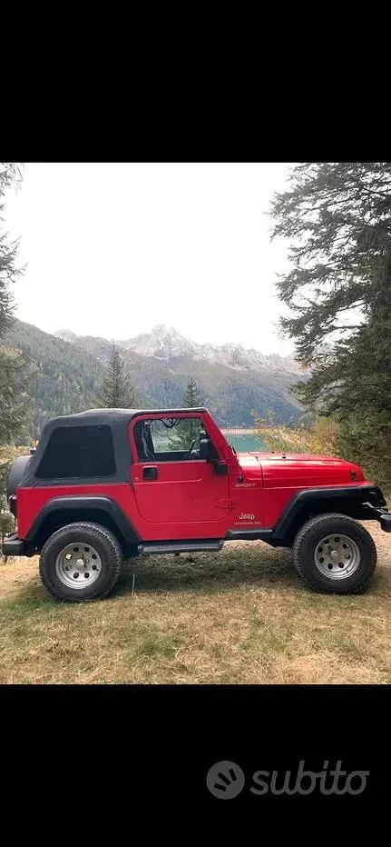 Usata Jeep Wrangler 143 CV (105 kW) 2005 Rosso SUV