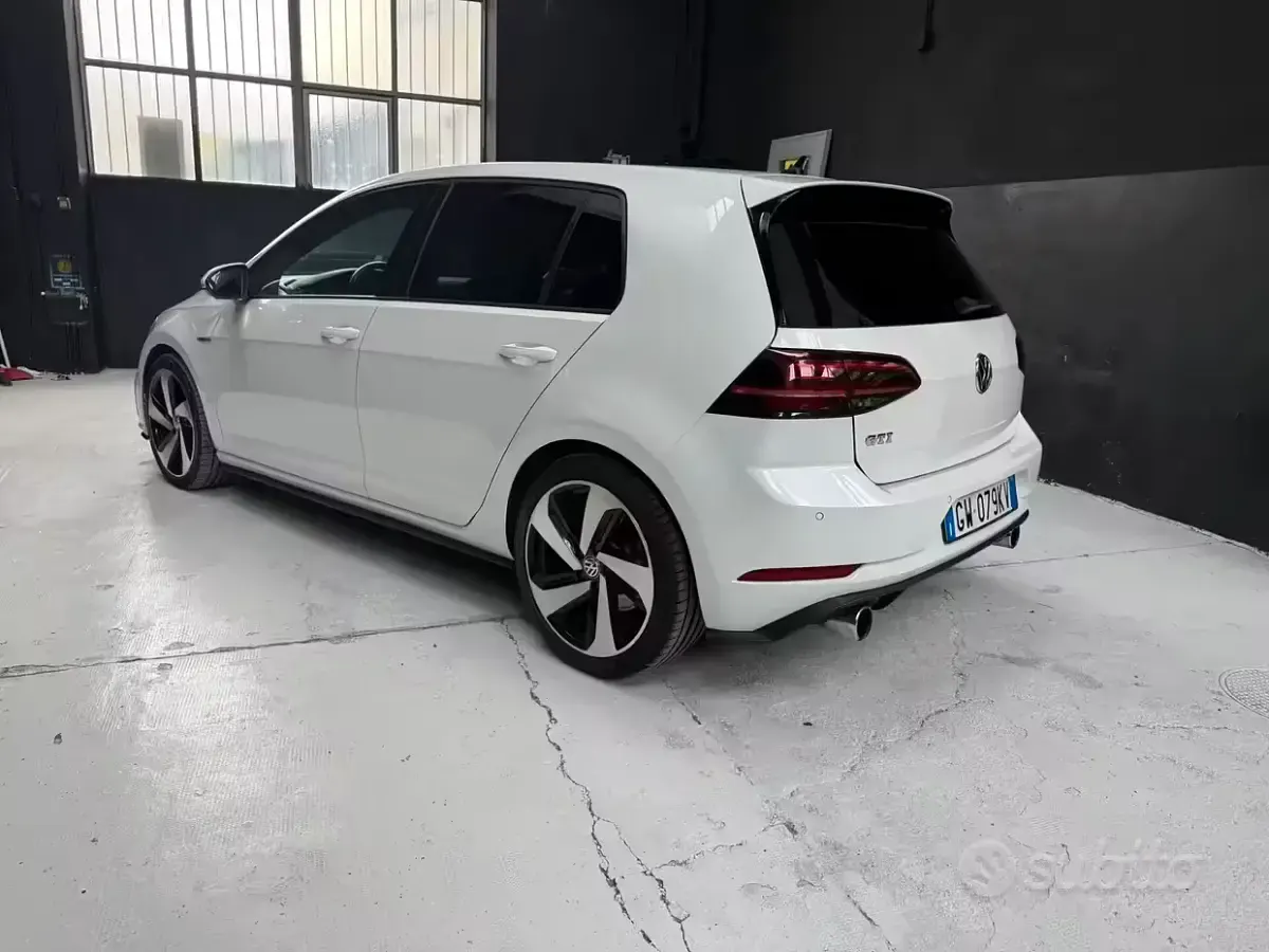 Usata VW Golf VII GTI 230 CV (169 kW) 2017 Bianco Berlina