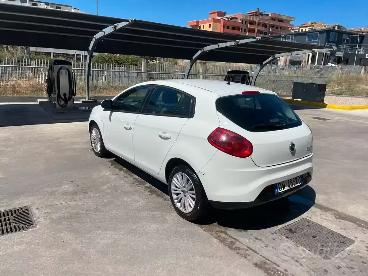 Usata Fiat Bravo Dynamic 105 CV (77 kW) 2009 Utilitaria