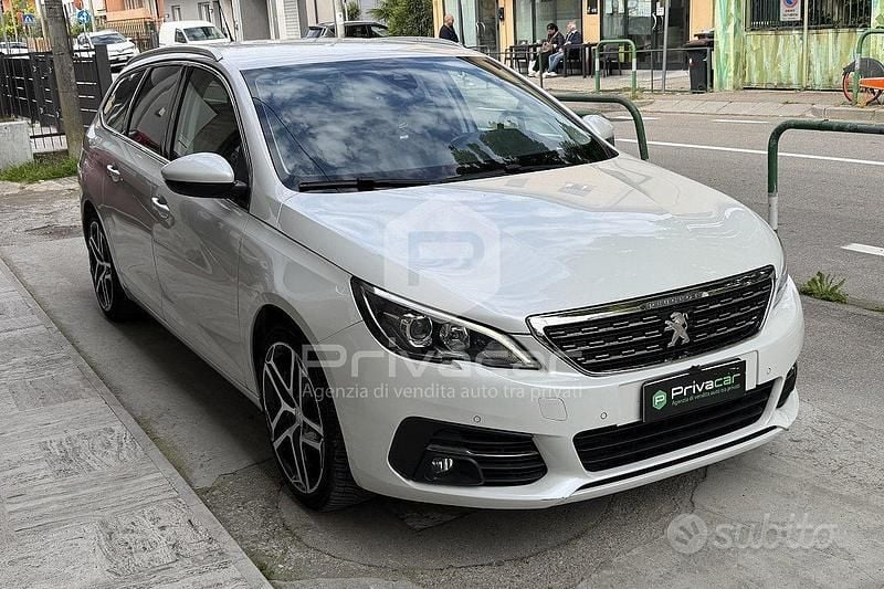 Usata Peugeot 308 Allure 120 CV (88 kW) 2017 Bianco Station wagon