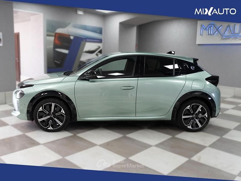 Usata Lancia Ypsilon 110 CV (80 kW) 2025 Verde Utilitaria