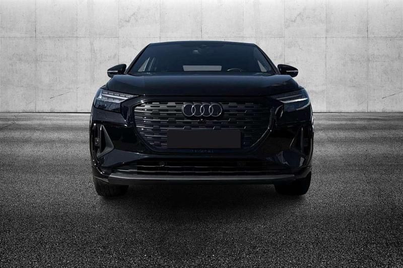 Usata Audi Q4 e-tron S-Line 125 kW (170 CV) 2023 Nero metallizzato SUV