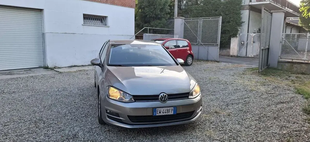 Usata VW Golf VII Trendline 110 CV (80 kW) 2014 Berlina