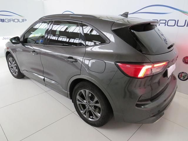 Usata Ford Kuga ST-Line 120 CV (88 kW) 2021 Grigio scuro SUV