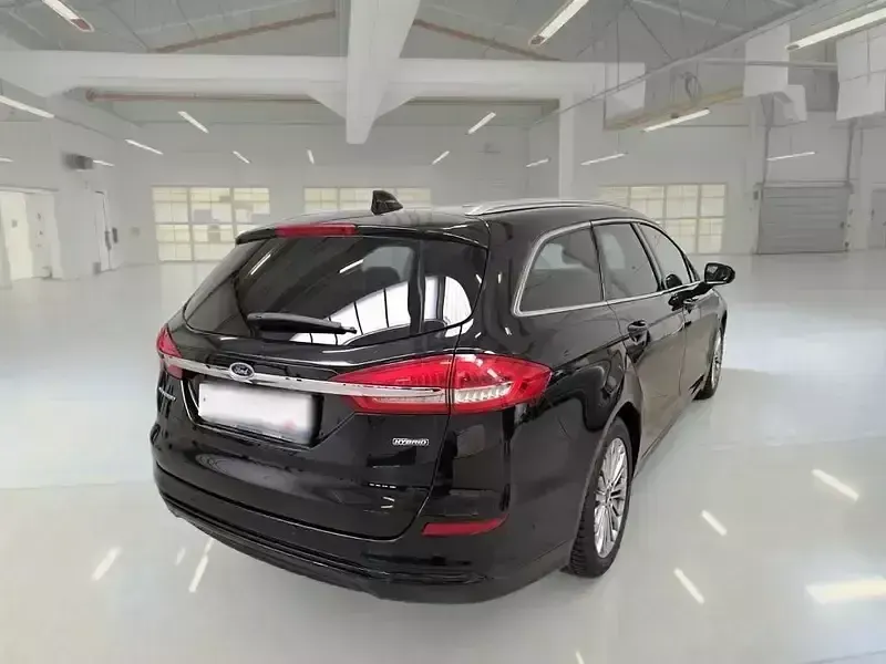 Usata Ford Mondeo Business Edition 140 CV (102 kW) 2022 Nero Station wagon