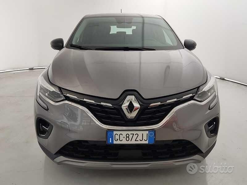 Usata Renault Captur Business 116 CV (85 kW) 2020 Grigio SUV