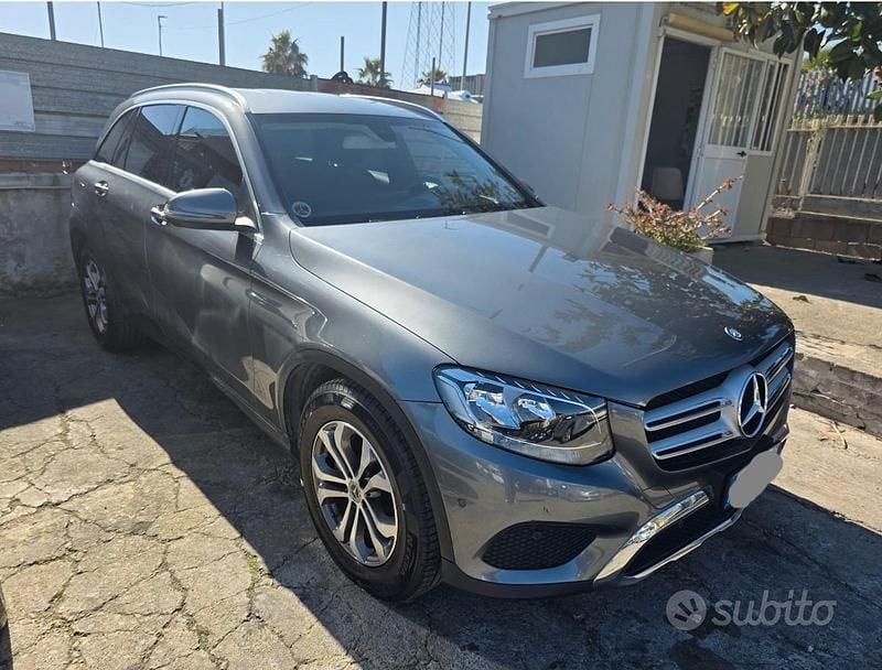 Usata Mercedes GLC220 170 CV (125 kW) 2017 Grigio SUV