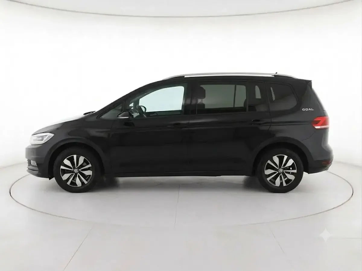Usata VW Touran Edition 150 CV (110 kW) 2025 Grenadill black Monovolume
