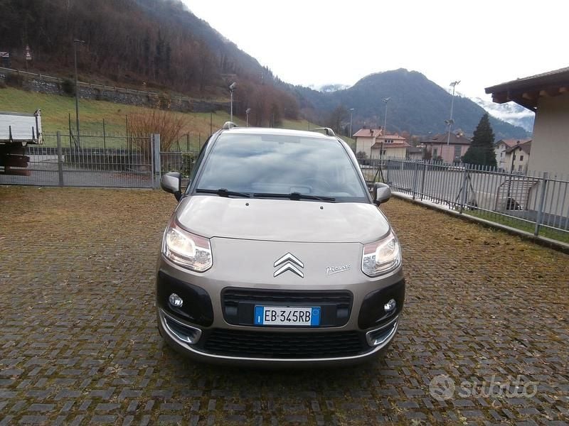Usata Citroën C3 Picasso 95 CV (69 kW) 2010 Marrone Monovolume