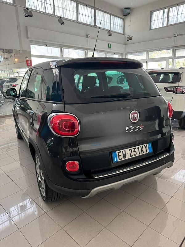 Usata Fiat 500L Trekking 84 CV (61 kW) 2014 Grigio Monovolume