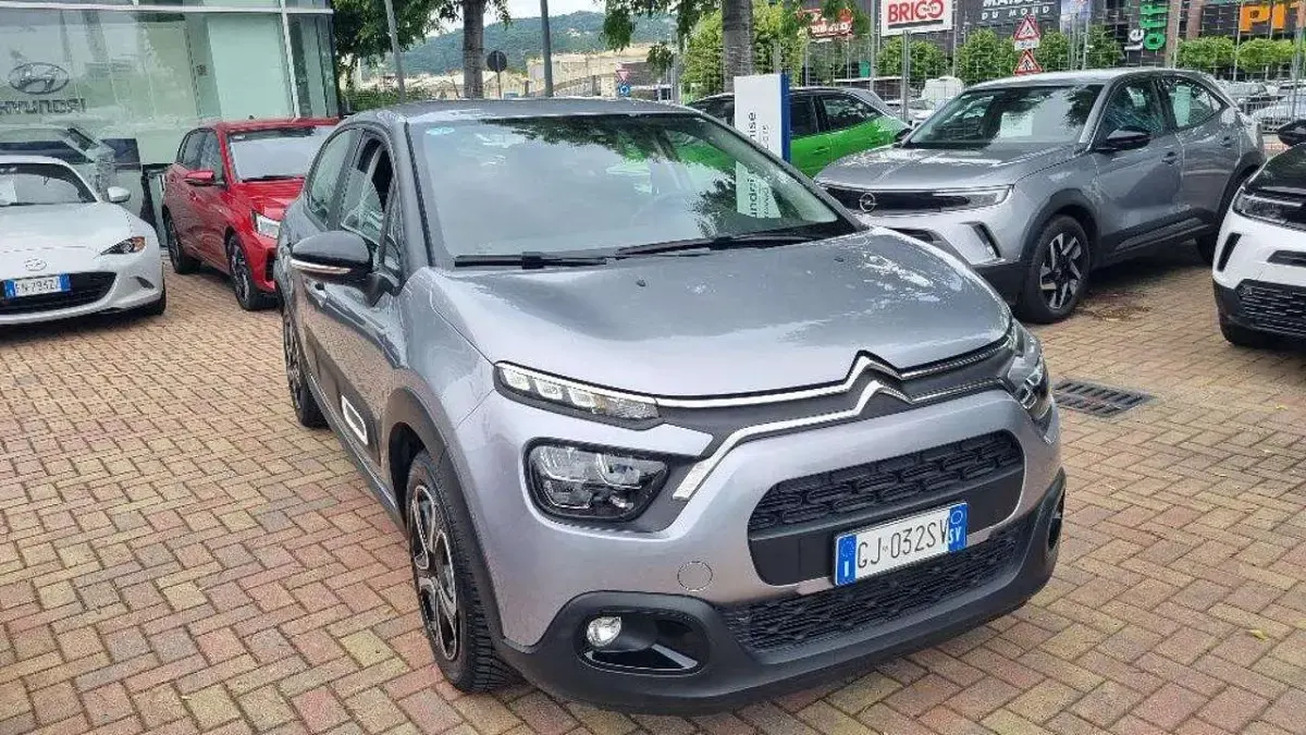 Usata Citroën C3 PureTech 110 CV (80 kW) 2022 Grigio Utilitaria