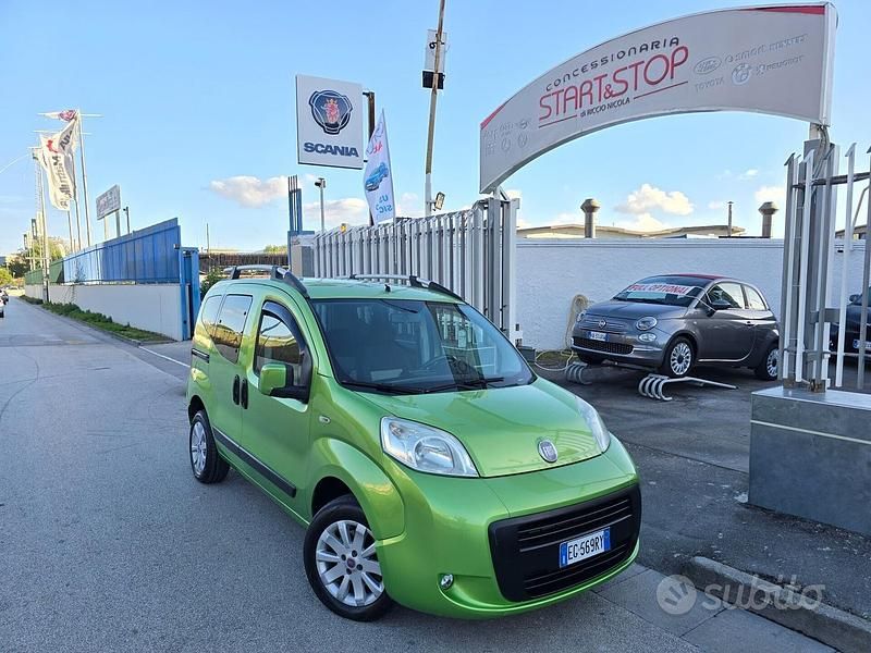 Verde Usata 2012 Fiat Qubo Trekking Monovolume | 4200 € (Buon prezzo) - Immagine 1/4