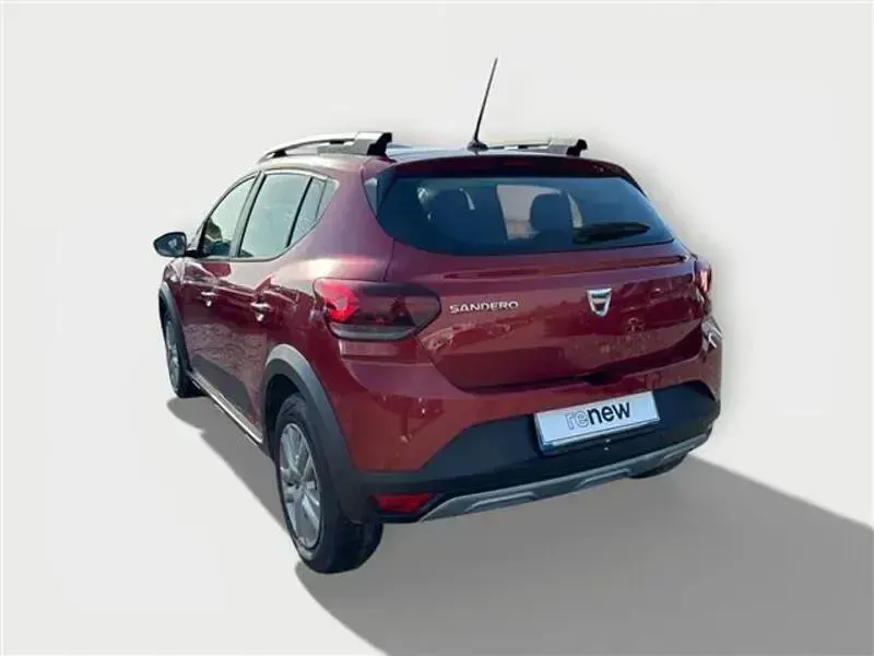 Usata Dacia Sandero Comfort 101 CV (74 kW) 2022 Bordeaux Berlina