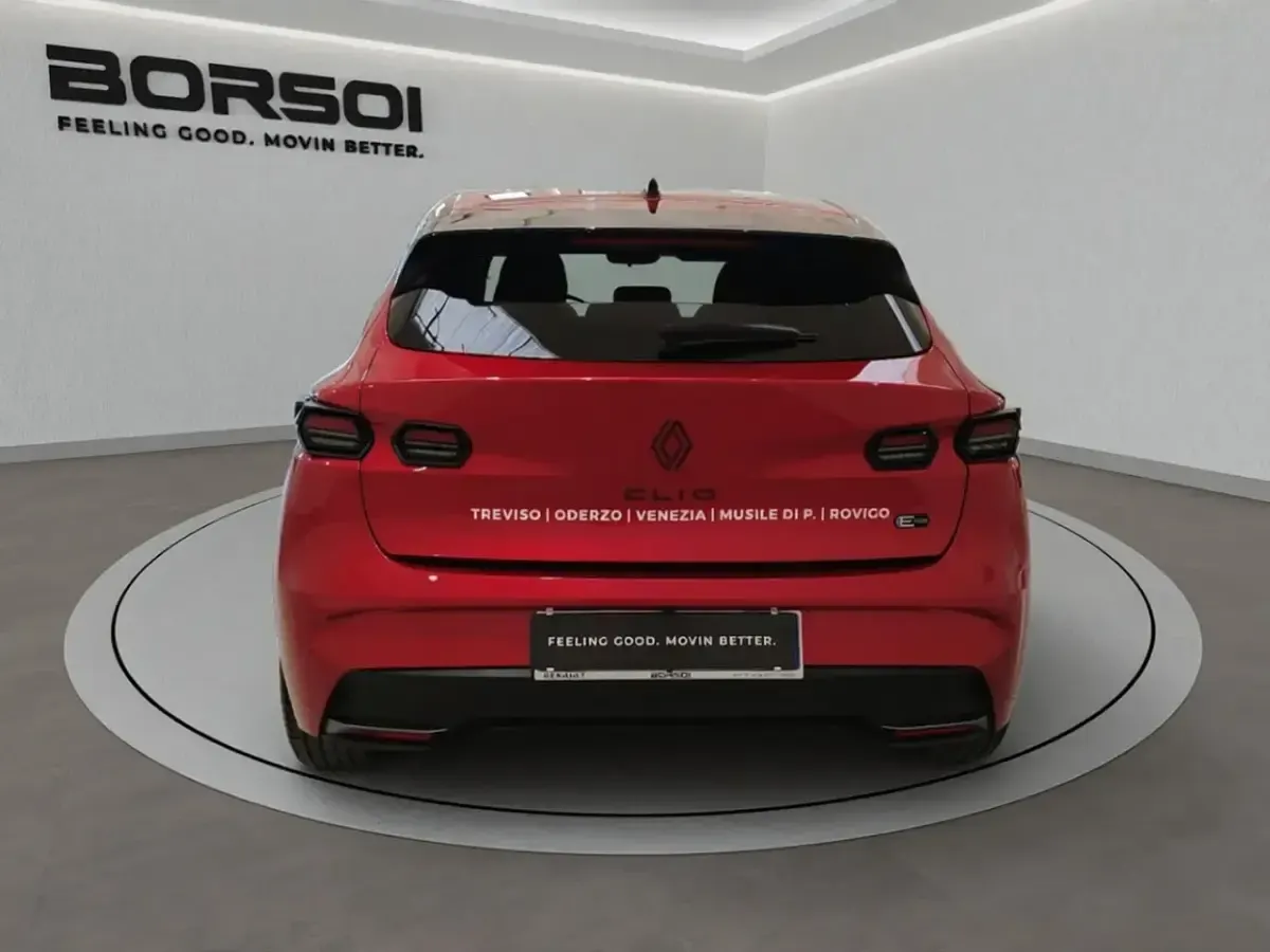 Usata Renault Clio V 2025 Rosso assoluto Berlina