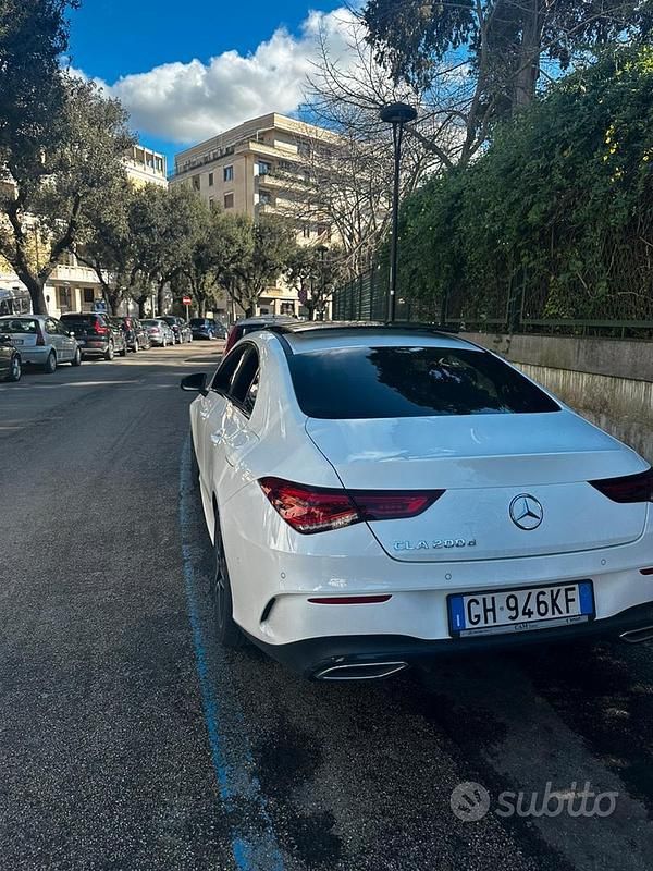 Usata Mercedes CLA200 Premium 150 CV (110 kW) 2022 Berlina