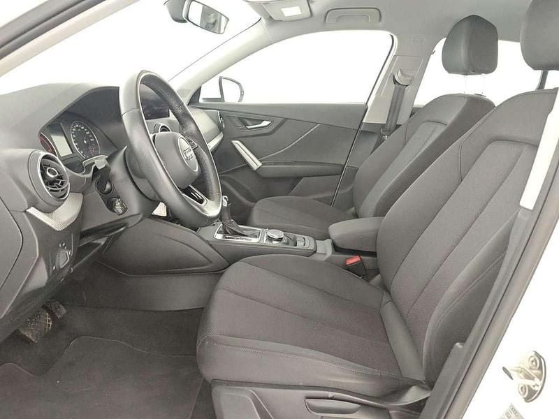 Usata Audi Q2 Business 116 CV (85 kW) 2023 Bianco SUV