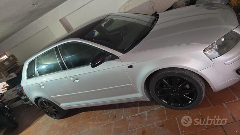 Usata Audi A3 S-Line 140 CV (102 kW) 2005 Grigio Berlina