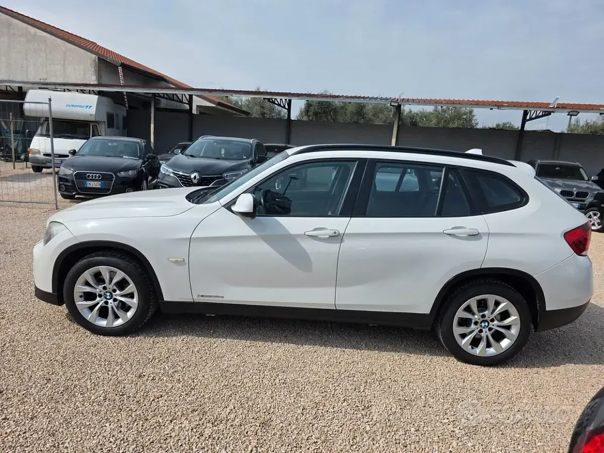 Usata BMW X1 177 CV (130 kW) 2010 Bianco SUV