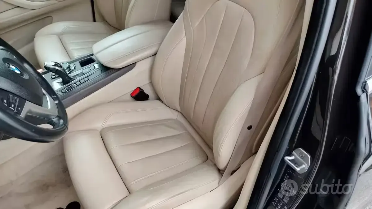 Usata BMW X5 258 CV (189 kW) 2015 Grigio SUV
