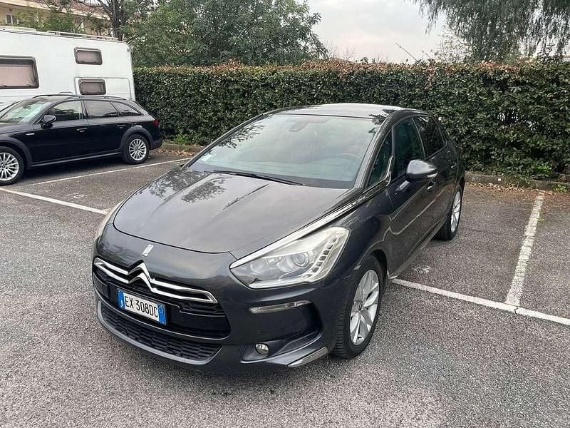 Usata Citroën DS5 Business Class 163 CV (119 kW) 2014 Nero Utilitaria