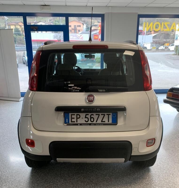 Usata Fiat Panda 4x4 Climbing 75 CV (55 kW) 2013 Bianco Utilitaria