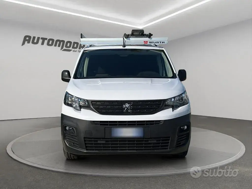 Usata Peugeot Partner 102 CV (75 kW) 2022 Bianco Monovolume