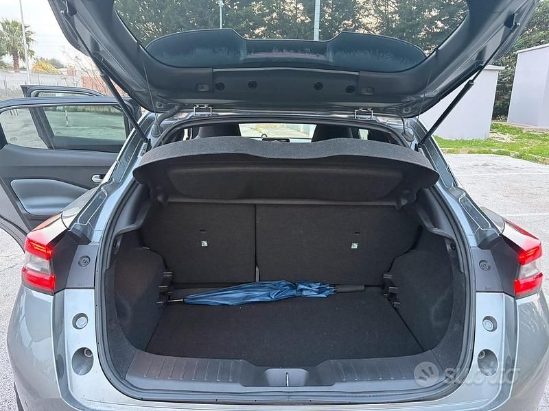 Usata Nissan Juke 117 CV (86 kW) 2020 Grigio SUV