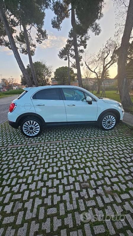 Usata Fiat 500 Lounge 120 CV (88 kW) 2015 Bianco Station wagon
