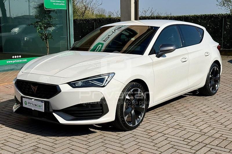Usata Cupra Leon 149 CV (109 kW) 2024 Bianco Berlina