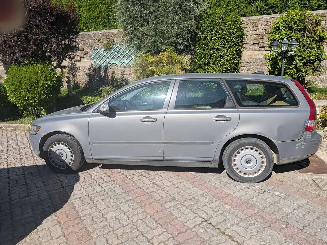Occasion Volvo V50 Kinetic 109 PK (80 kW) 2006 Grijs Stationwagen